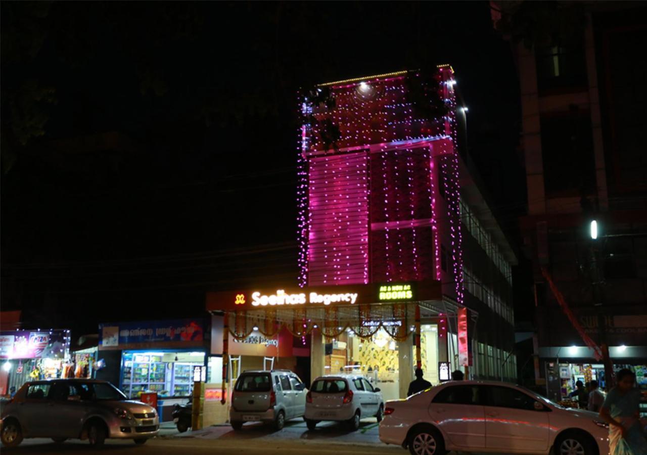 Seethas Regency Hotel Guruvāyūr Habitación foto